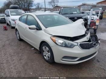  Salvage Kia Forte