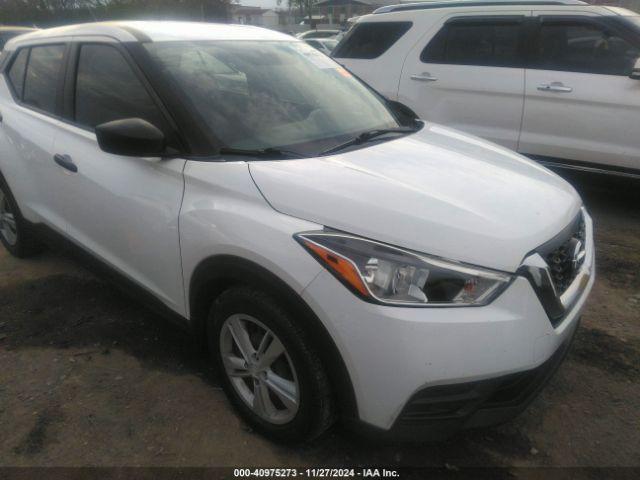  Salvage Nissan Kicks