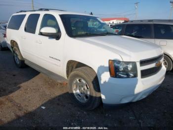  Salvage Chevrolet Suburban 1500