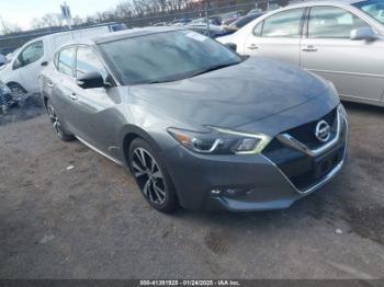  Salvage Nissan Maxima