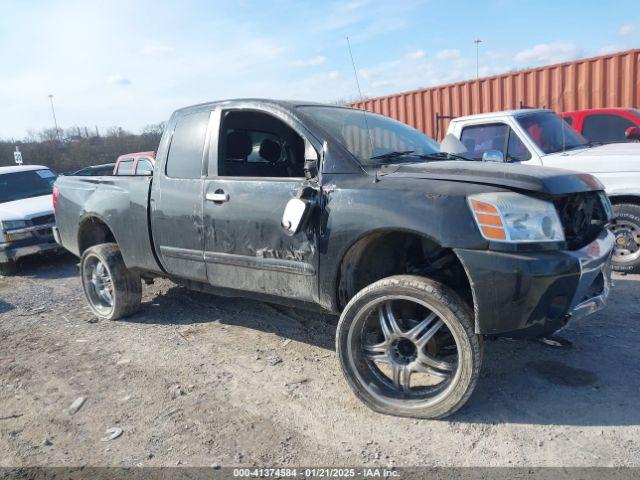  Salvage Nissan Titan