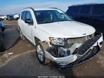  Salvage Jeep Compass