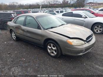  Salvage Ford Taurus