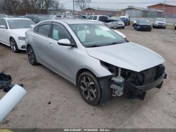  Salvage Kia Forte