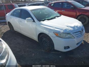  Salvage Toyota Camry