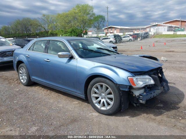  Salvage Chrysler 300