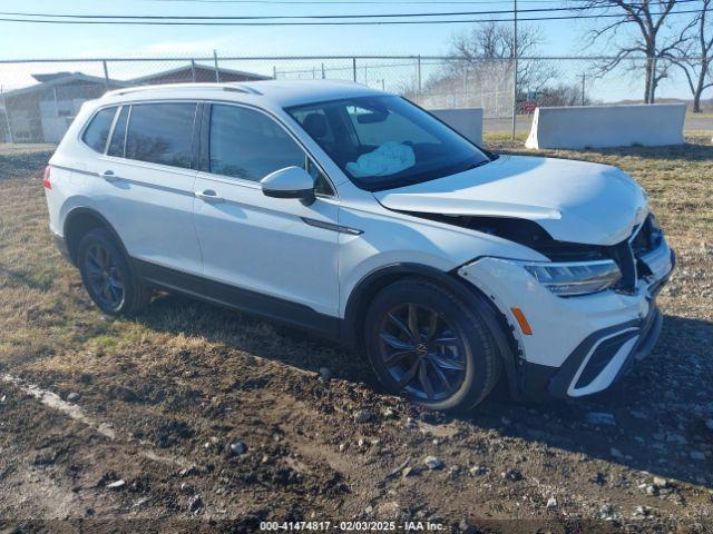  Salvage Volkswagen Tiguan