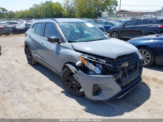  Salvage Nissan Kicks