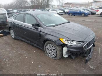  Salvage Ford Fusion