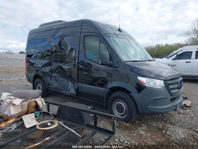  Salvage Mercedes-Benz Sprinter 2500