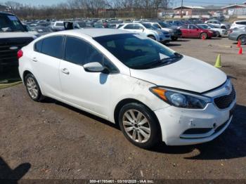  Salvage Kia Forte