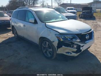  Salvage Nissan Pathfinder