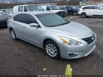  Salvage Nissan Altima