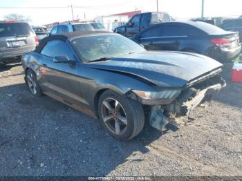  Salvage Ford Mustang