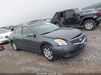  Salvage Nissan Altima