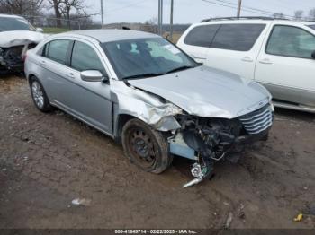  Salvage Chrysler 200