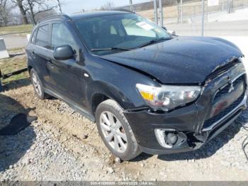  Salvage Mitsubishi Outlander