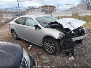  Salvage Lexus Es