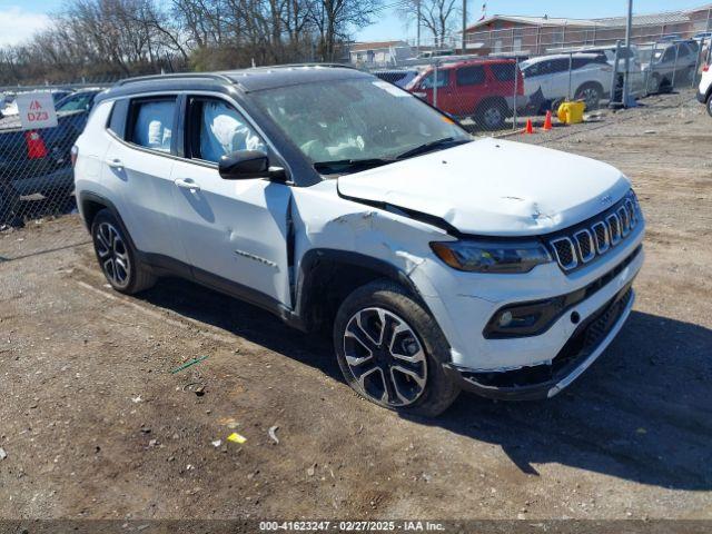  Salvage Jeep Compass