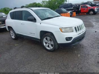  Salvage Jeep Compass