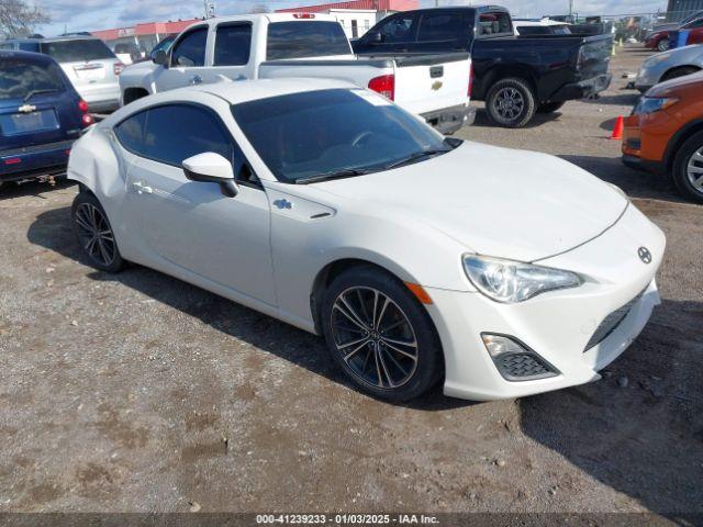  Salvage Scion FR-S