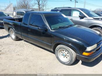  Salvage Chevrolet S-10