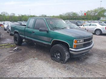  Salvage Chevrolet Gmt