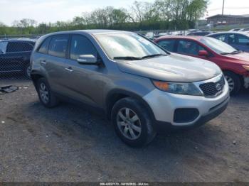  Salvage Kia Sorento
