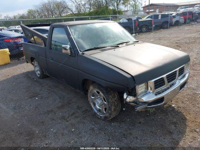  Salvage Nissan 4x2 Truck