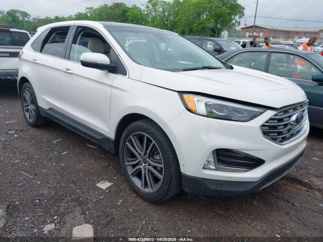  Salvage Ford Edge