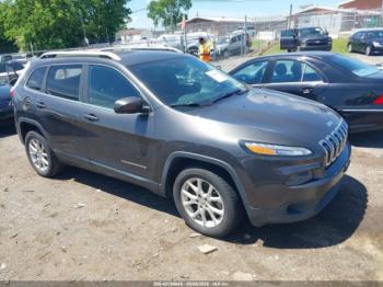  Salvage Jeep Cherokee
