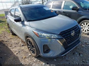  Salvage Nissan Kicks