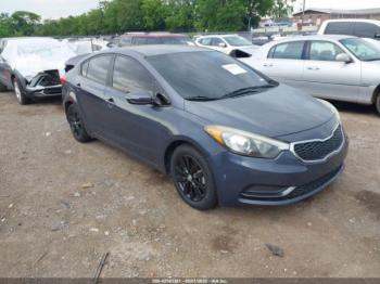  Salvage Kia Forte