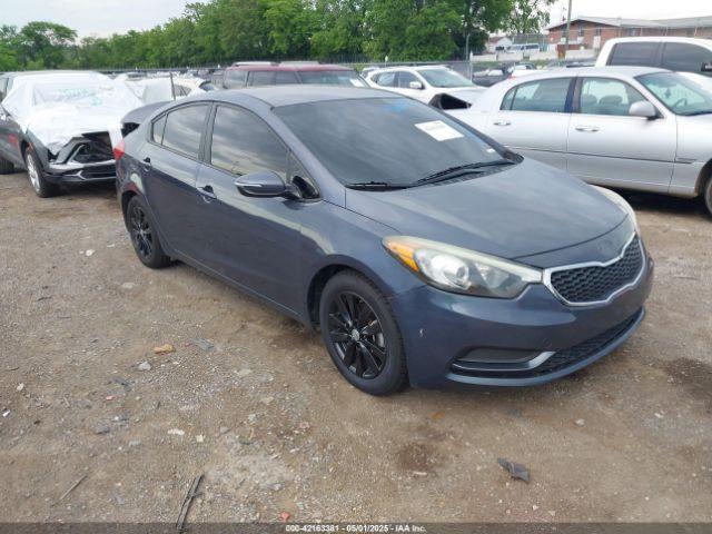  Salvage Kia Forte
