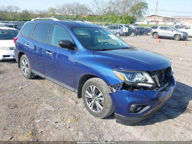  Salvage Nissan Pathfinder