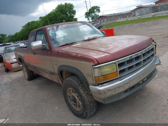  Salvage Dodge Dakota