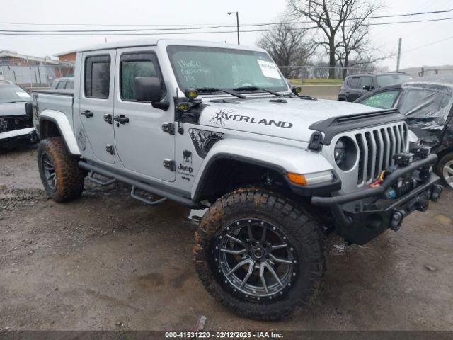  Salvage Jeep Gladiator