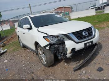  Salvage Nissan Pathfinder