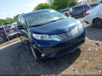  Salvage Toyota Sienna