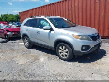  Salvage Kia Sorento
