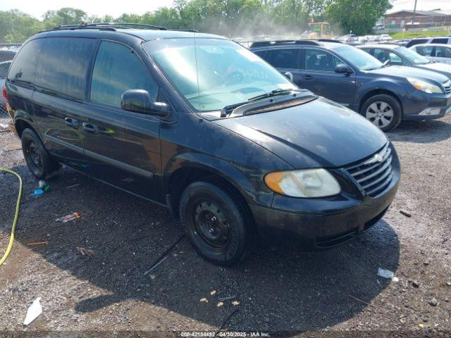  Salvage Chrysler Town & Country