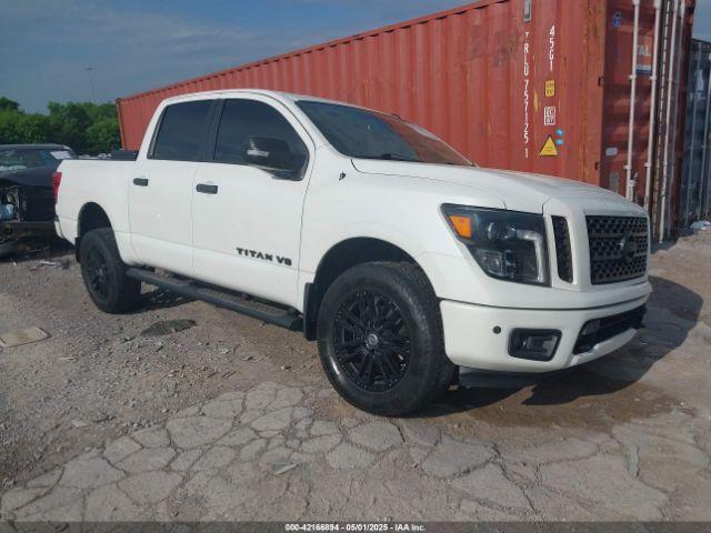  Salvage Nissan Titan