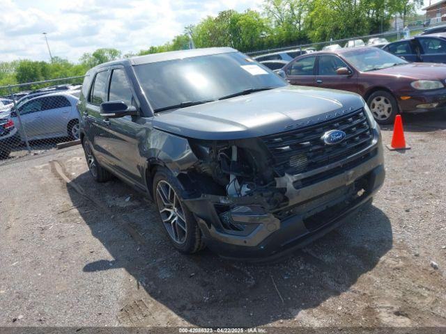  Salvage Ford Explorer
