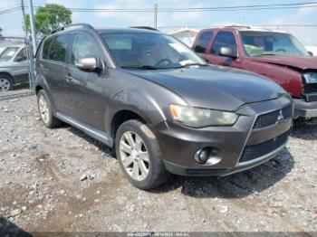  Salvage Mitsubishi Outlander