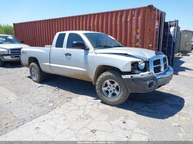  Salvage Dodge Dakota