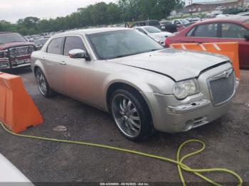  Salvage Chrysler 300