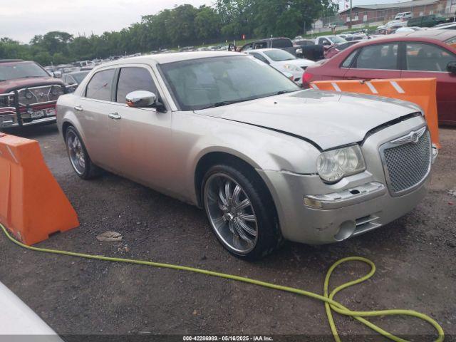  Salvage Chrysler 300