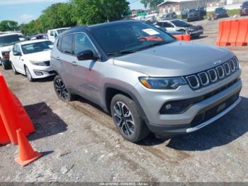  Salvage Jeep Compass