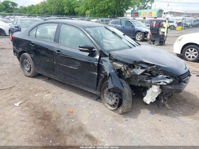 Salvage Volkswagen Jetta