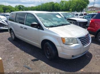  Salvage Chrysler Town & Country
